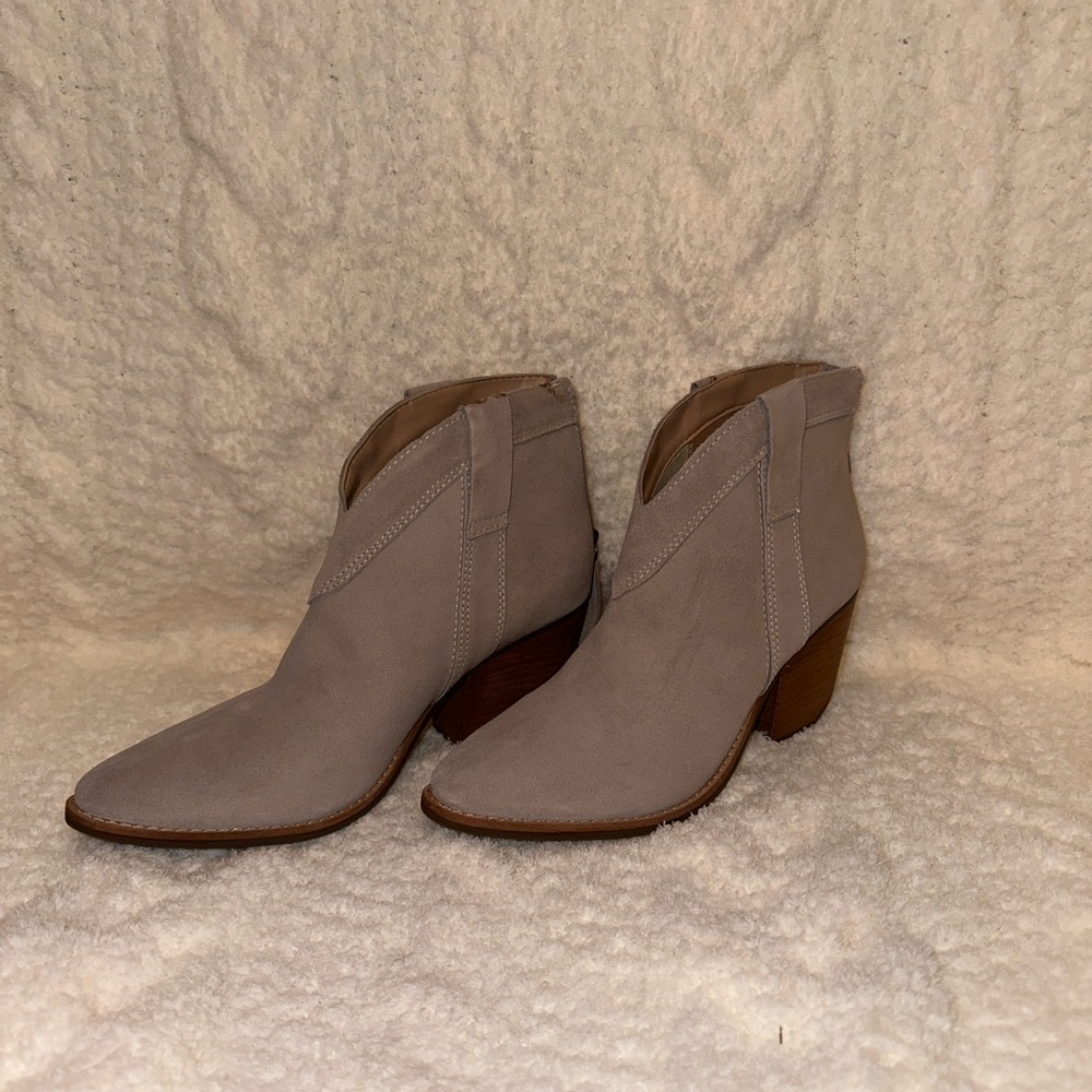 Matisse Size 8 ankle boot